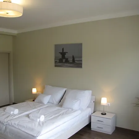 Empire Of Liberty 부다페스트